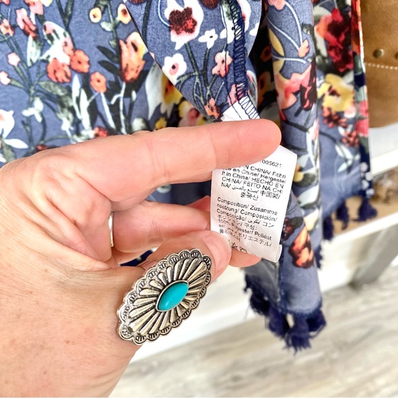 Fringe boho floral cover up W shabby chic resort vacay beach vibe - Picture 7 of 9